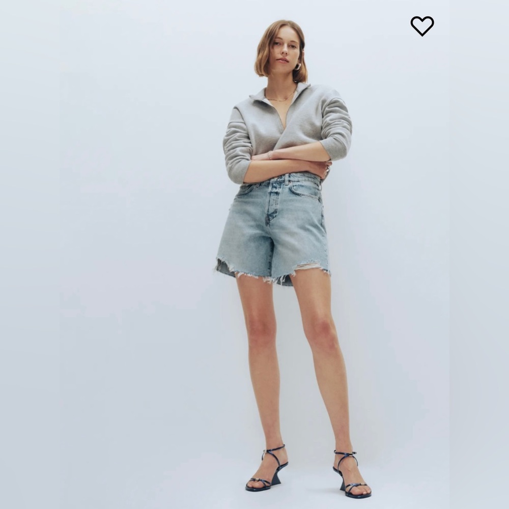 Reformation Raye Mid Rise Relaxed Jean Shorts 26 NWT